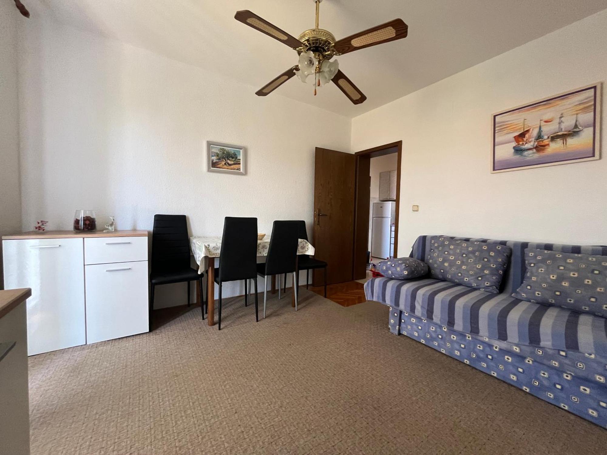 Apartments Vuksan 라브 외부 사진